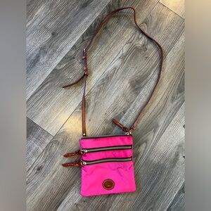 Dooney & Bourke cross body nylon triple zipper